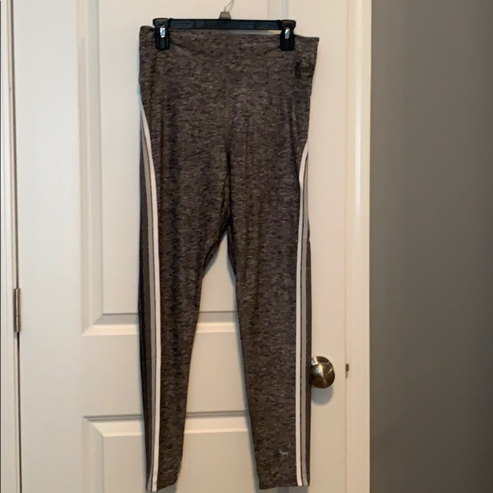 VS Pink Leggings - Sz Large
